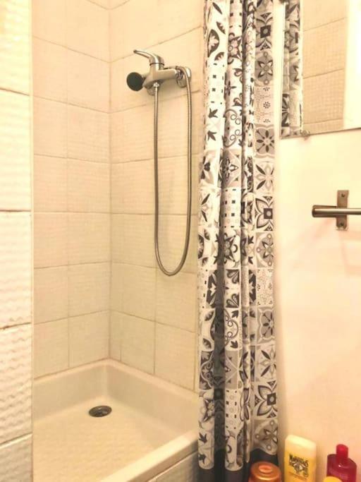 Habitation Cassiopee Appartement Parijs Buitenkant foto